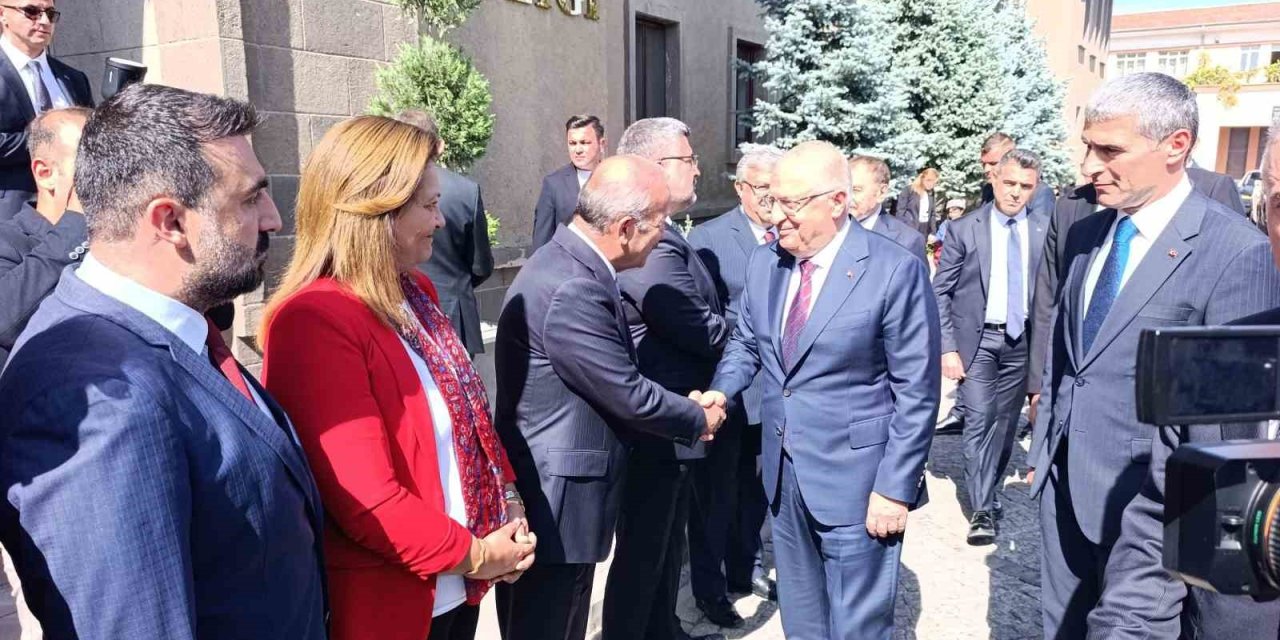 Bakan Güler Afyonkarahisar’da