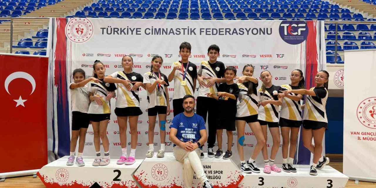 Manisalı sporculardan madalya yağmuru