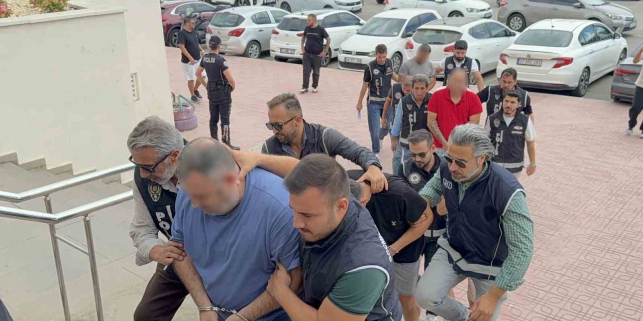 Bodrum’daki tefecilik operasyonunda 8 şüpheli adliyeye sevk edildi