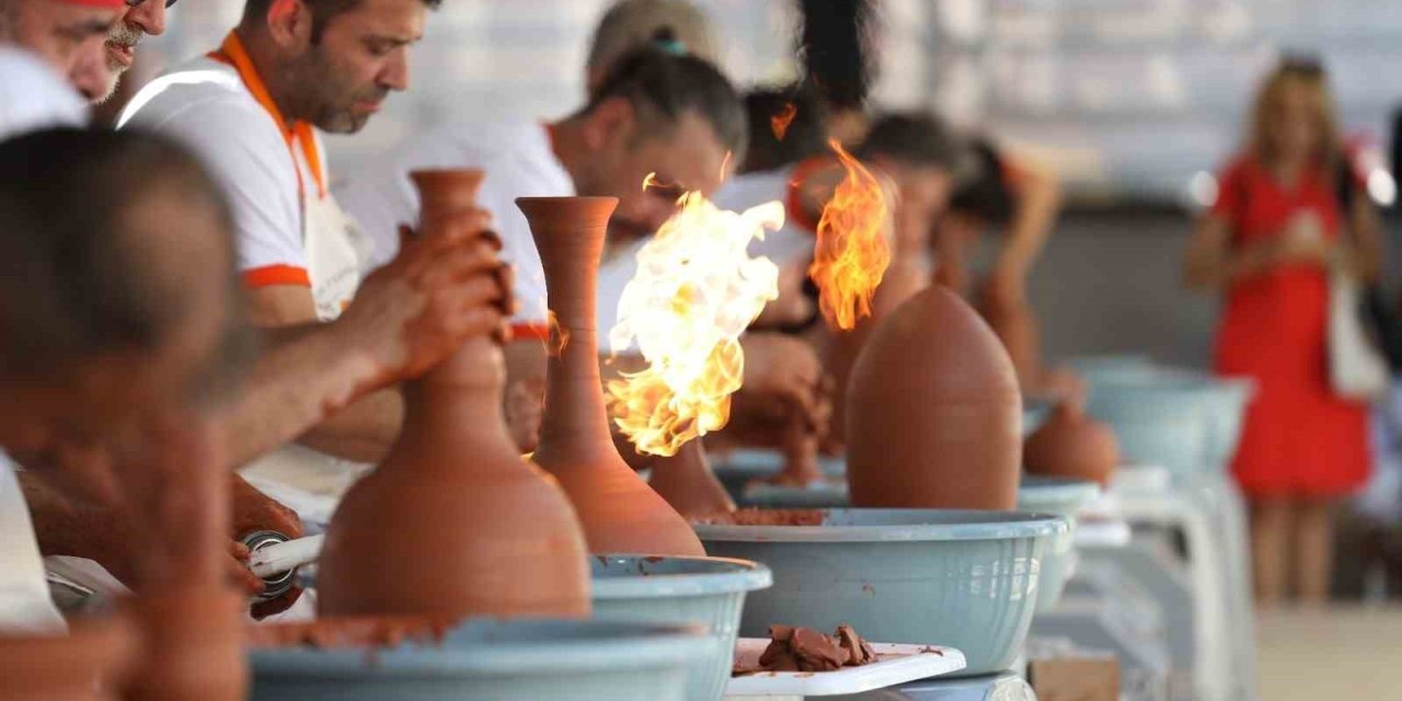 Menemen Çömlek Festivali coşkusu Edis ve Nil Karaibrahimgil ile yaşanacak