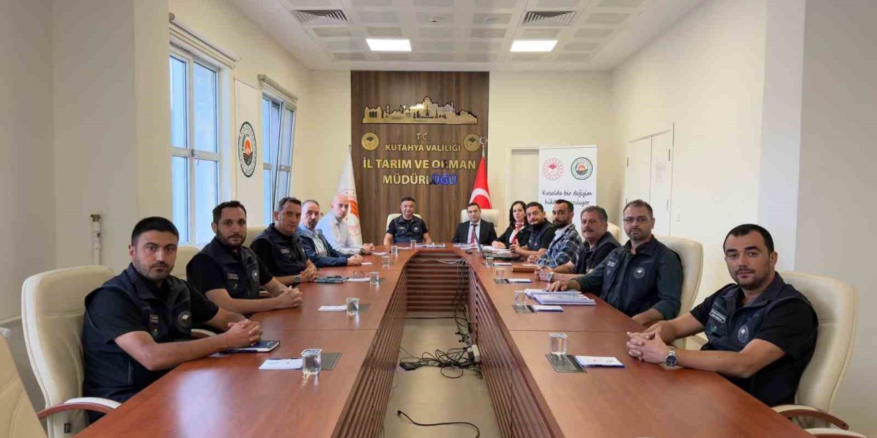 Kütahya’da kırsal kalkınma masaya yatırıldı: 7 ilçe ve 157 köy için yeni hedefler