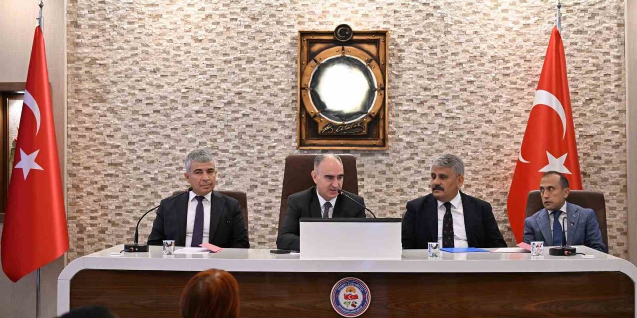 Manisa’da sahipsiz hayvanlara yönelik çalışmalar değerlendirildi