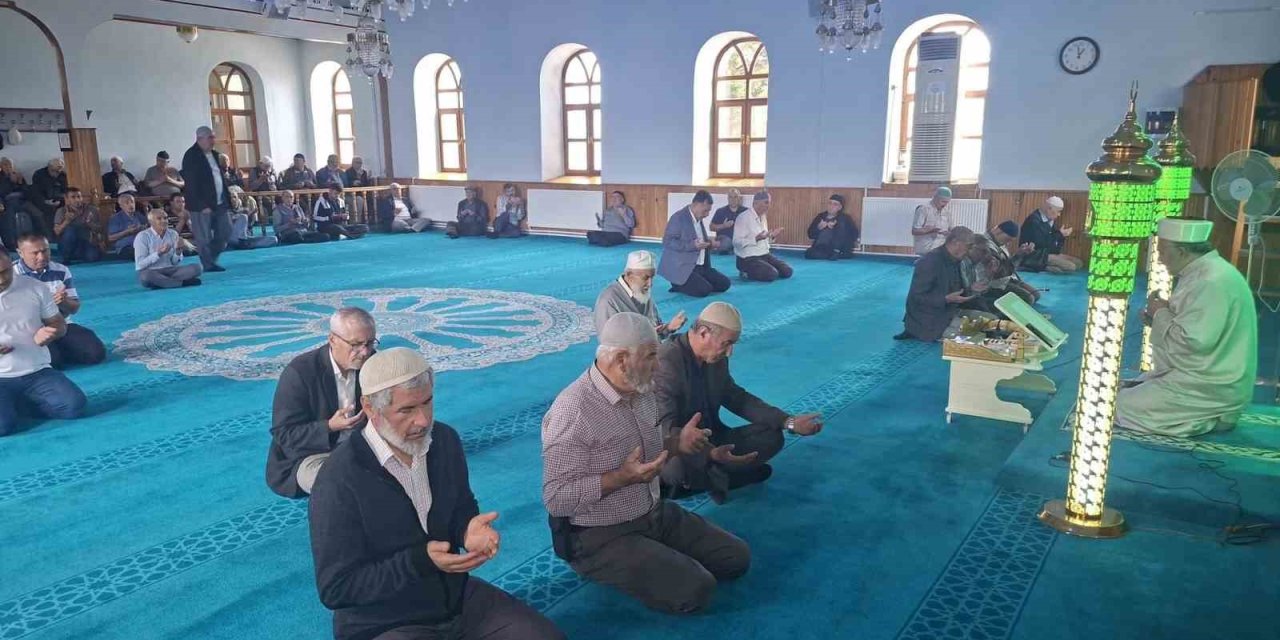Hisarcık’ta Gaziler Günü dolayısıyla mevlit programı düzenlendi