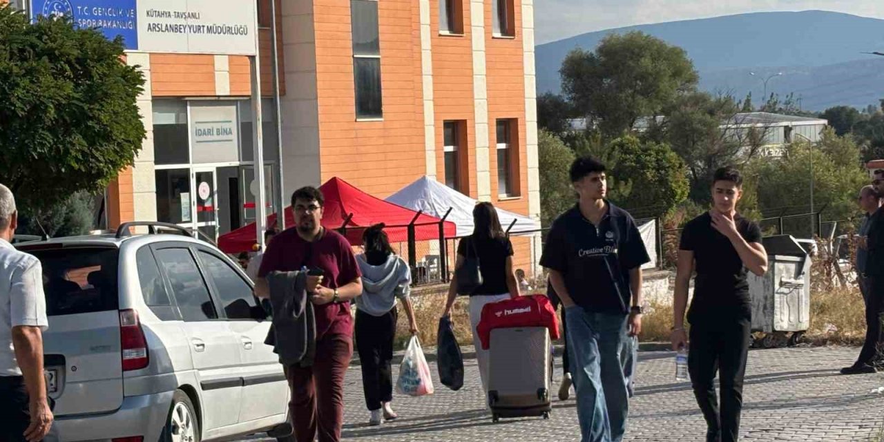 Tavşanlı’da üniversite heyecanı başladı