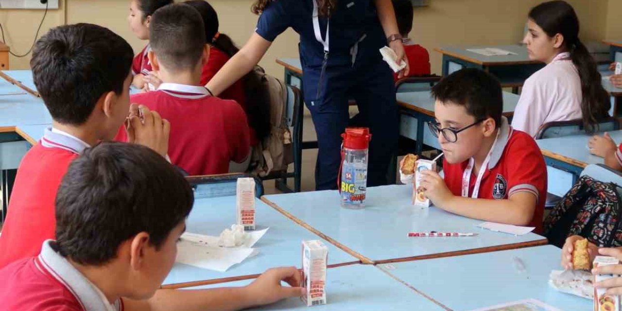 Efeler’de köy okullarındaki öğrenciler dijital dünyayla buluşacak