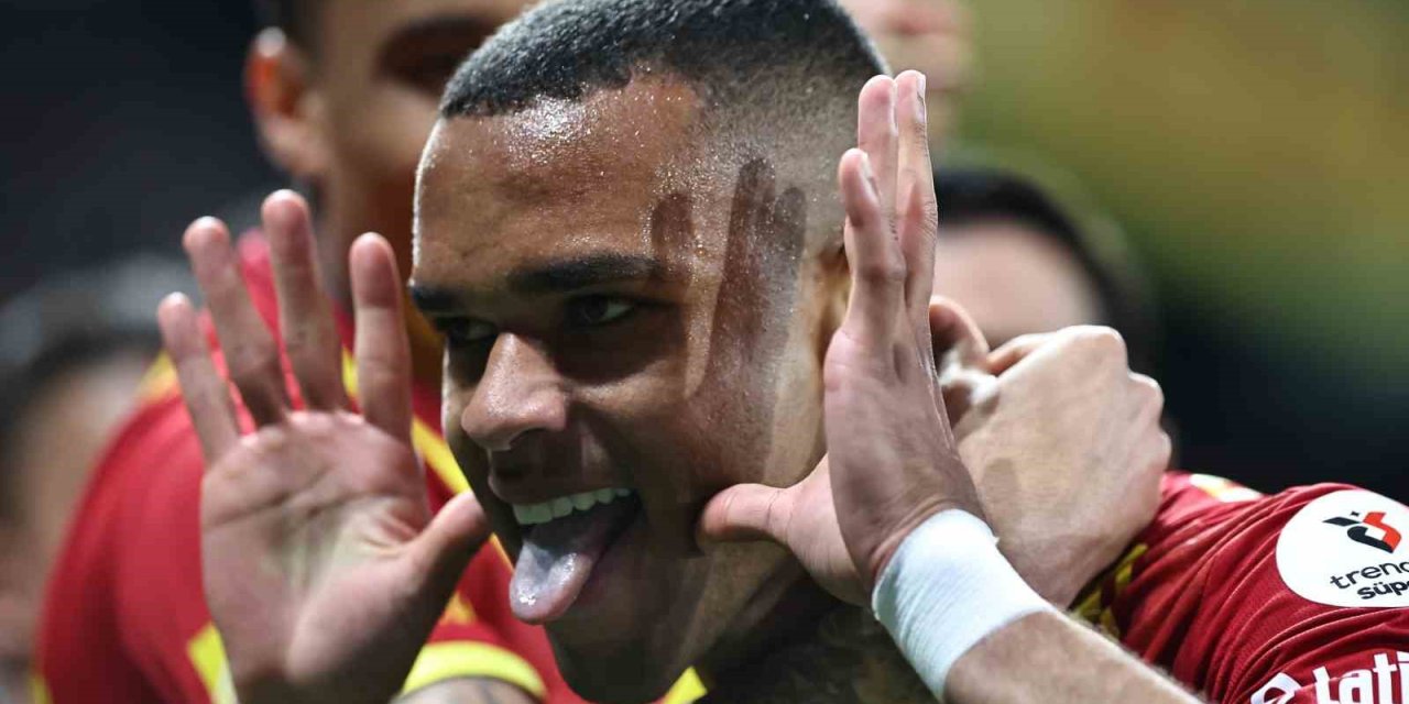 Göztepe’de Juan, 87 dakikada 1 gol atıyor