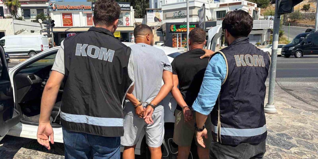 Bodrum’da kırmızı bültenle aranan şüpheli sahte kimlikle yakalandı