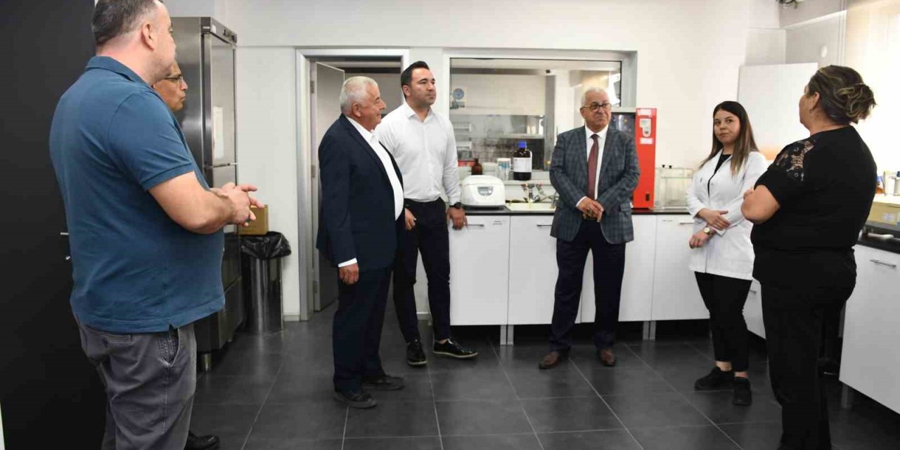 Mülkiye Başmüfettişi Şahin, Aydın Ticaret Borsası Laboratuvarı’nı inceledi