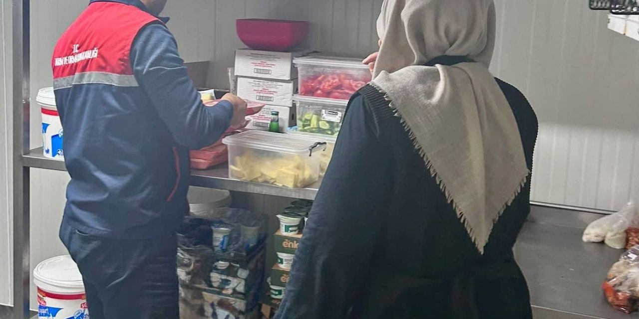 Bolvadin’de okul kantinlerine yönelik denetim