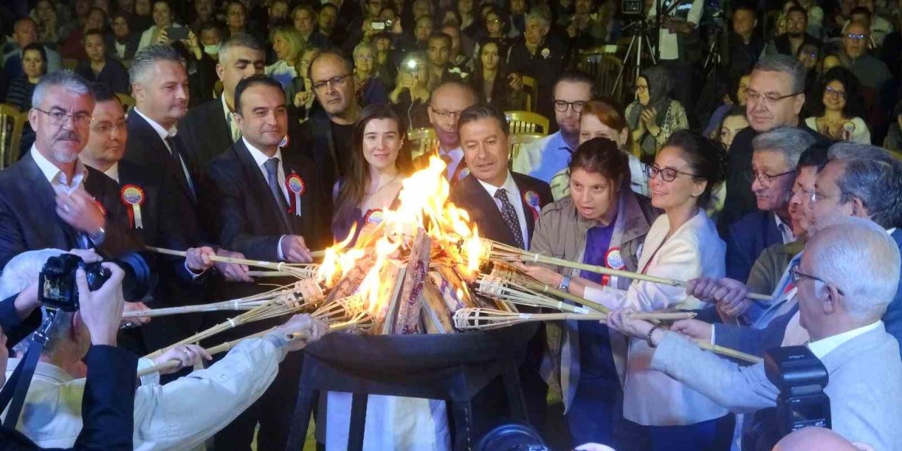 Menteşe Kültür Şenliği şenlik ateşiyle başladı