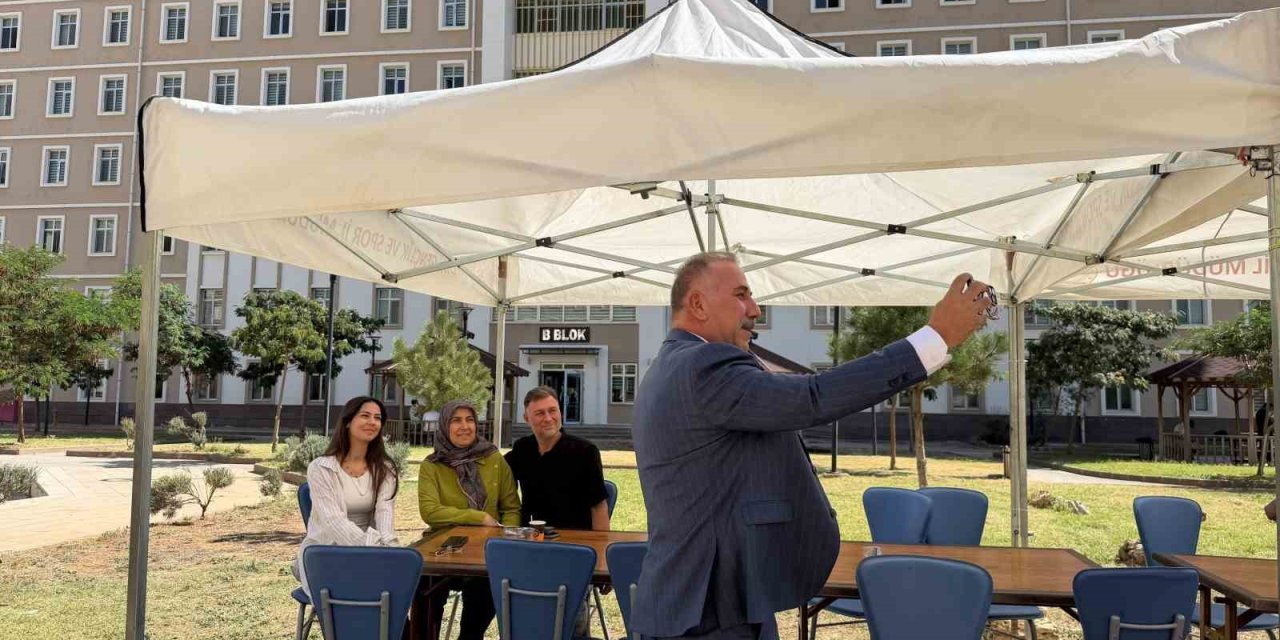 Aydın’da üniversite öğrencilerinin yurt kayıtları sürüyor