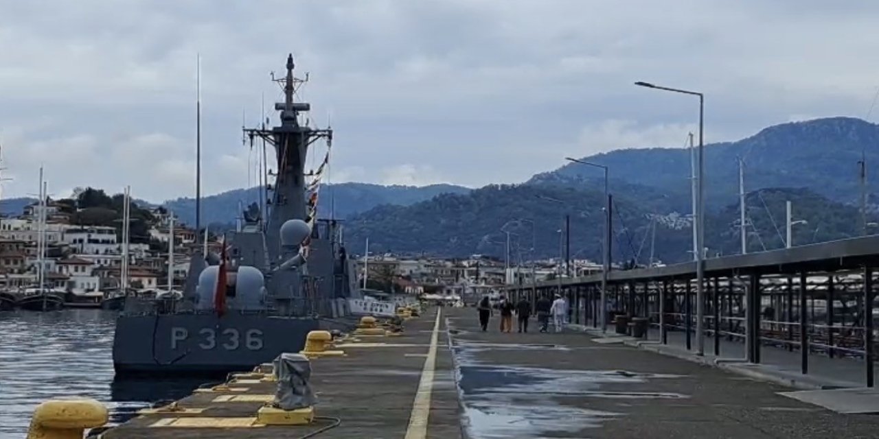 TCG Zıpkın Marmaris’te halkın ziyaretine açıldı
