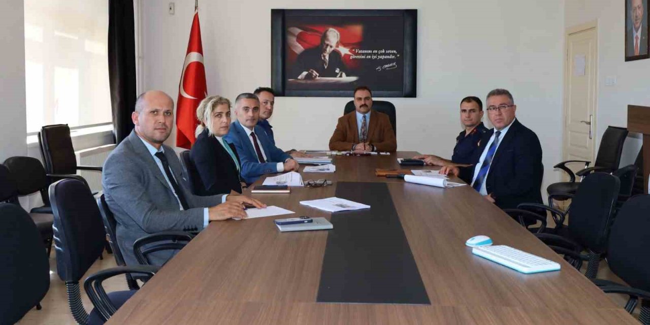Karacasu’da okul güvenliği toplantısı gerçekleştirildi