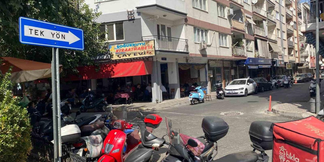 Aydın’da sürücülere tek yön uyarısı: Orta Mahalle 218 Sokak tek yön oldu