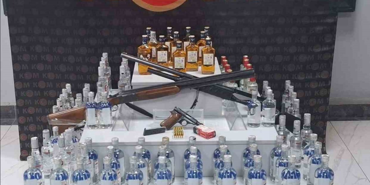 Uşak’ta kaçak alkol ve sigara operasyonu