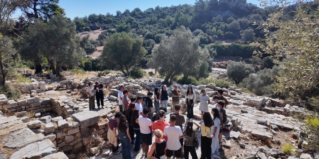 Bodrum’da öğrenciler Pedasa Antik Kenti’nde tarih ve doğayla buluştu