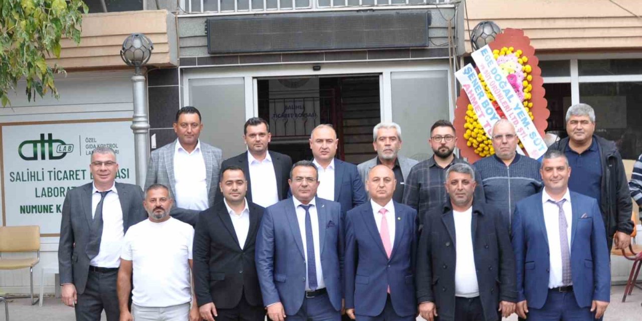 Salihli Ticaret Borsası’nda seçimi Yetiş Aksoy kazandı