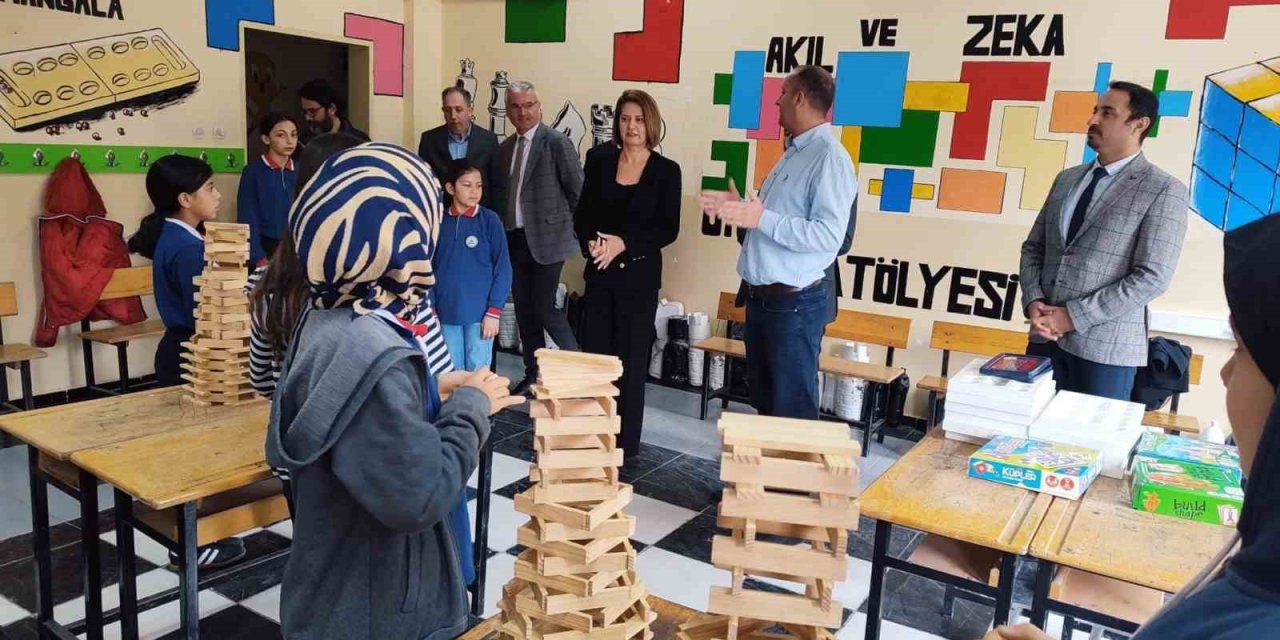 Çayırbaşı Şehit Yaşar Çakır Ortaokulunda bilim ve tarım buluşması