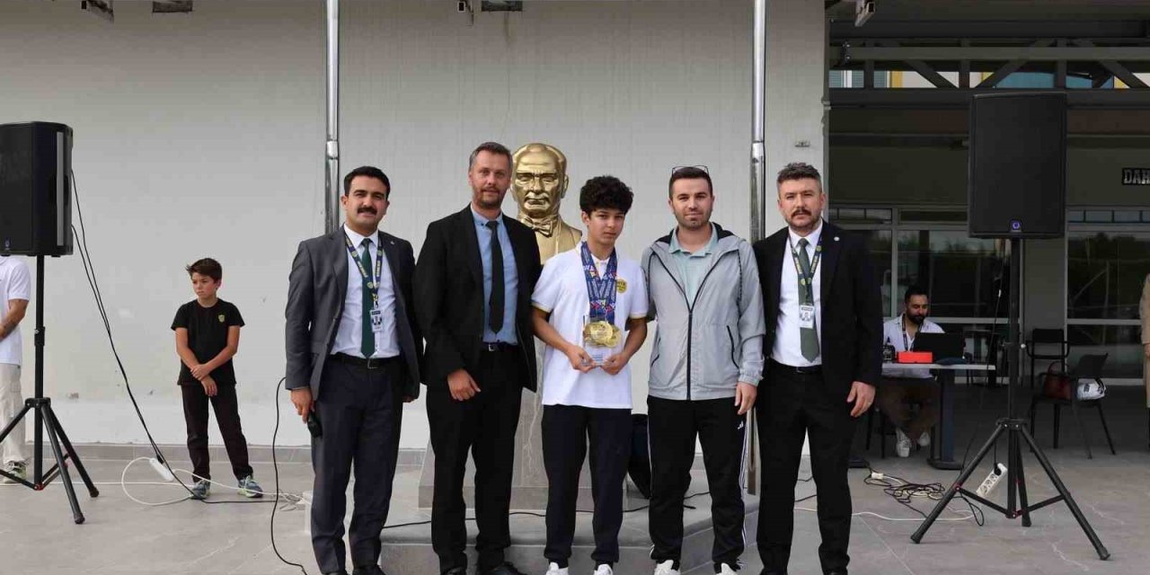 MTK öğrencisi Yalçınkaya’dan, Avrupa’da 4 altın madalya