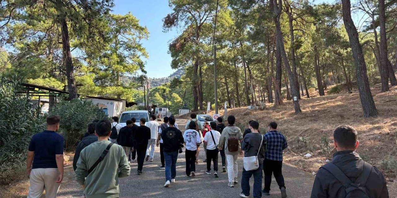 Yeni öğrenciler "Gelin Tanış Olalım" projesiyle Muğla’yı keşfetti