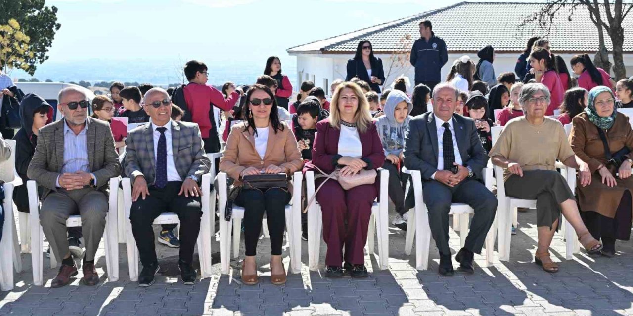 Farklı kuşaklar aynı etkinlikte buluştu