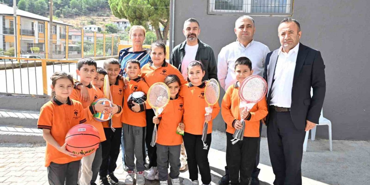 Manisa’da 430 okula spor desteği