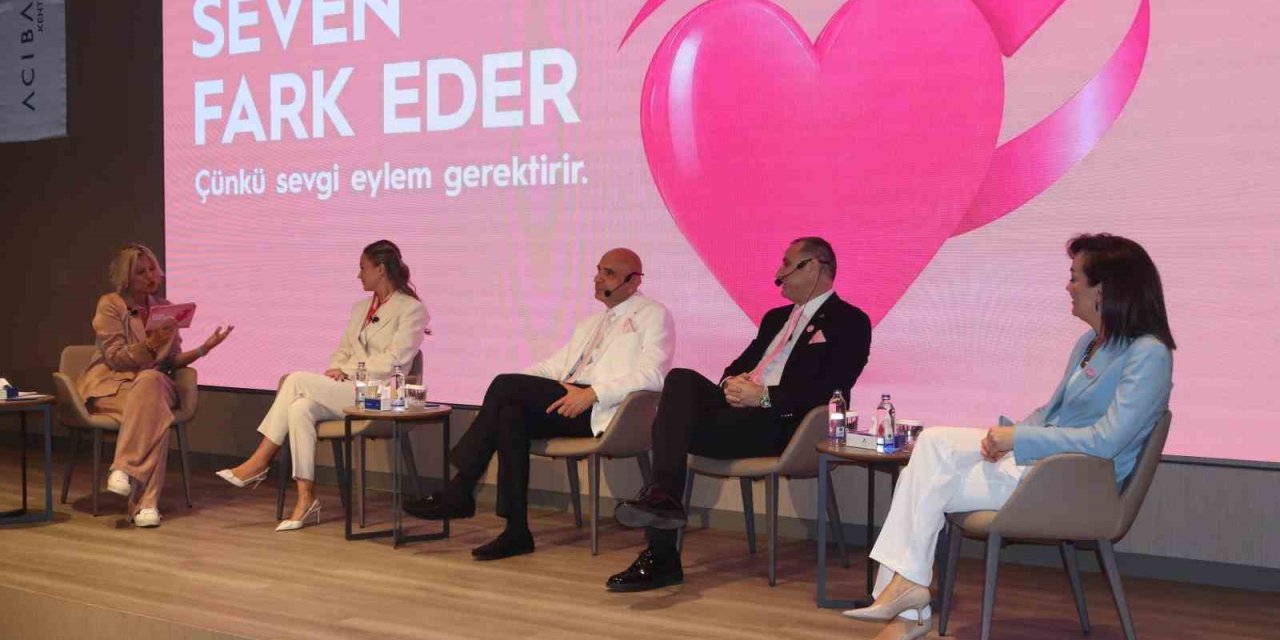 ’Seven fark eder’ vurgusuyla, meme kanserinde erken tanıya dikkat çekildi