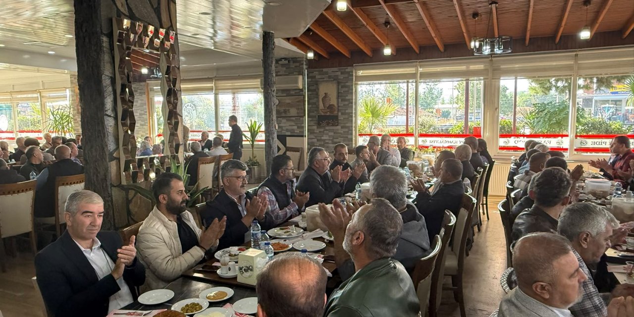 Yüksel ve ekibi Kula’da üyelerle buluştu