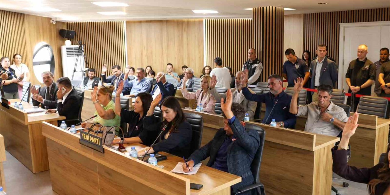 Didim Belediye Meclisi’nde Meme Kanseri’ne dikkat çekildi