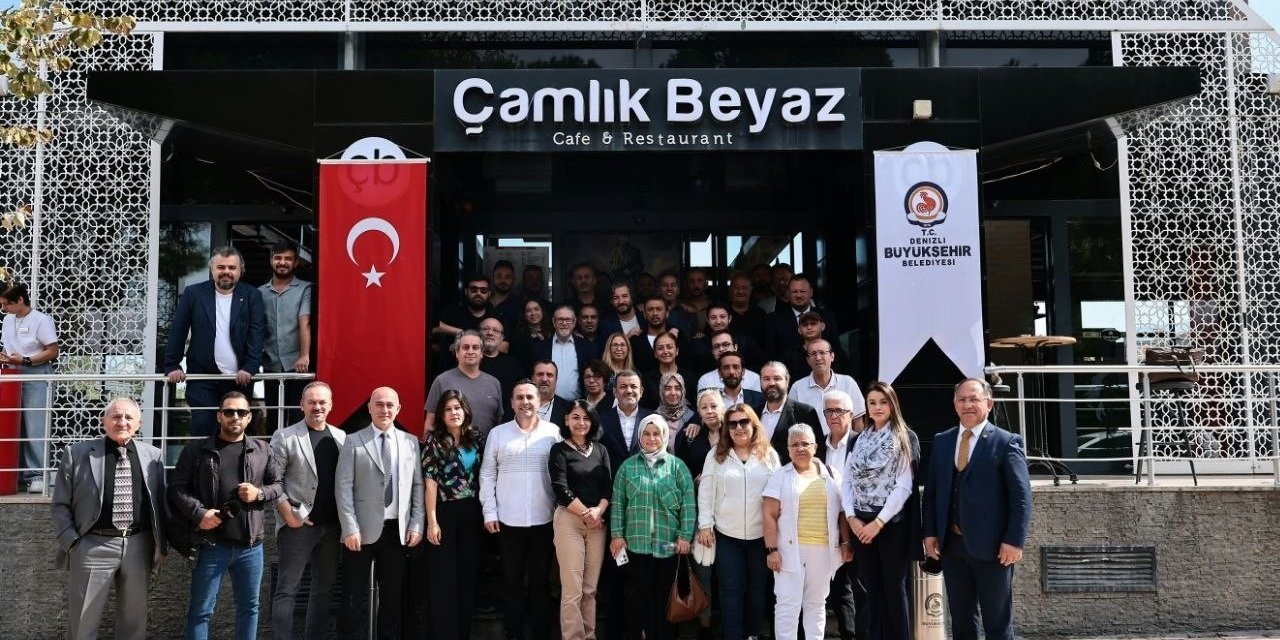 Başkan Çavuşoğlu: "Bu şehri birlikte güzelleştiriyoruz"