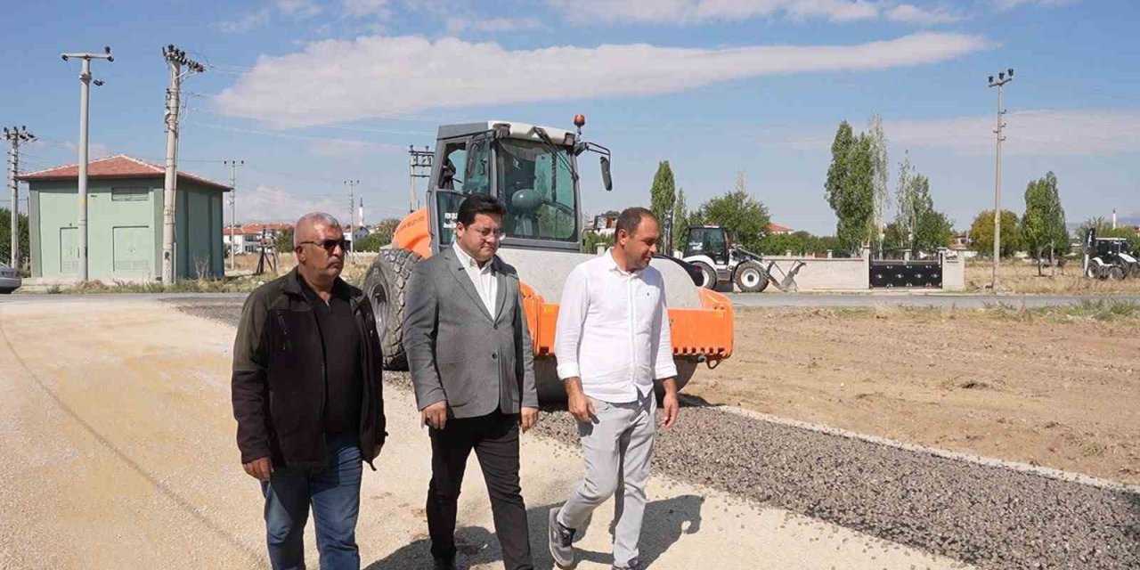 Bolvadin’de çiftçilerin ulaşım çilesi son buluyor
