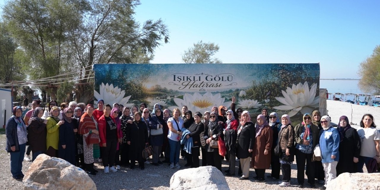 Denizli Büyükşehirden gazi ailelerine moral gezisi