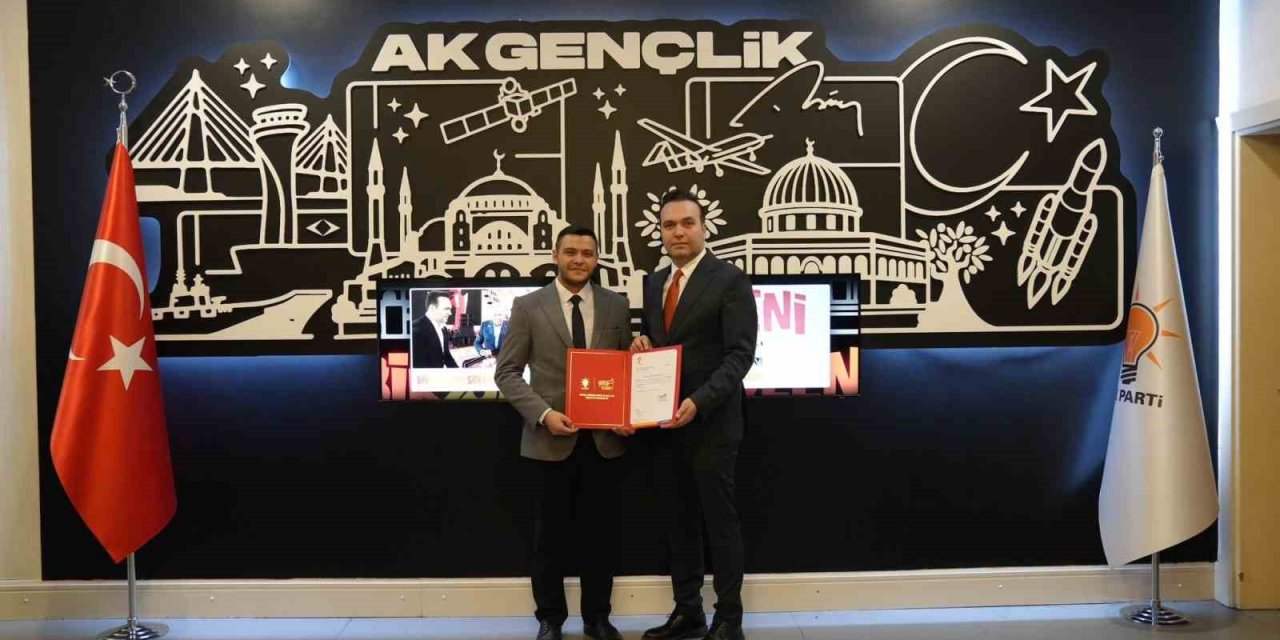 AK Parti Kütahya İl Gençlik Kolları Başkanlığına Oğuzhan İnce atandı