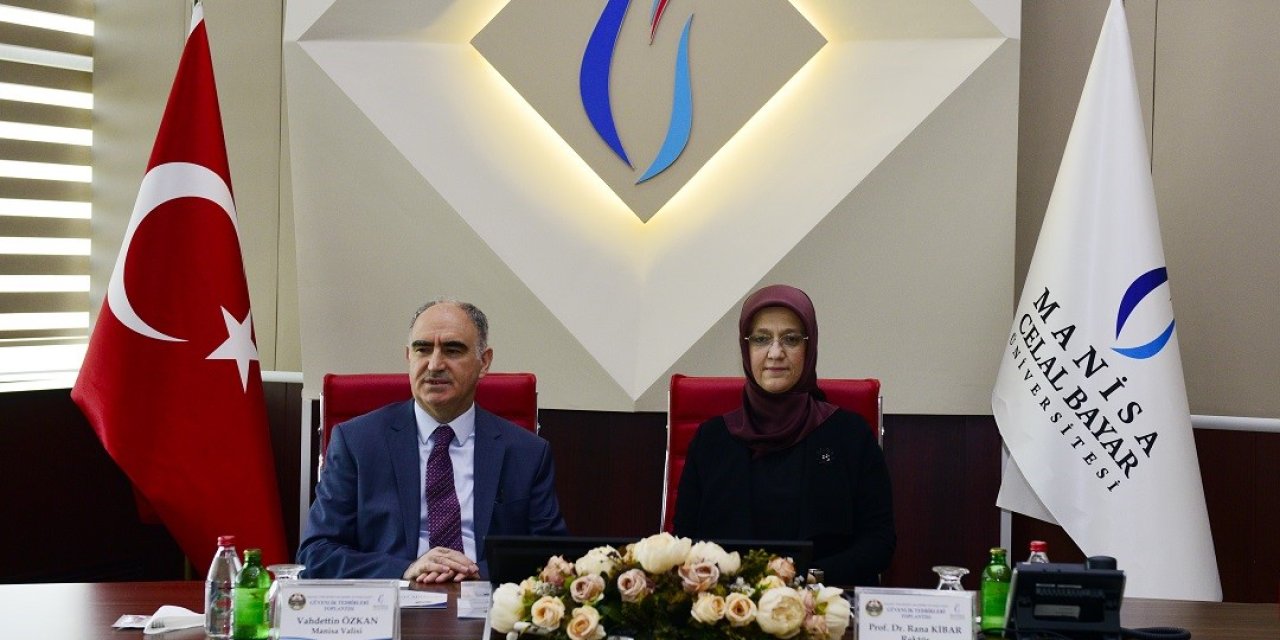 MCBÜ’de yeni akademik yıl öncesi güvenlik toplantısı yapıldı