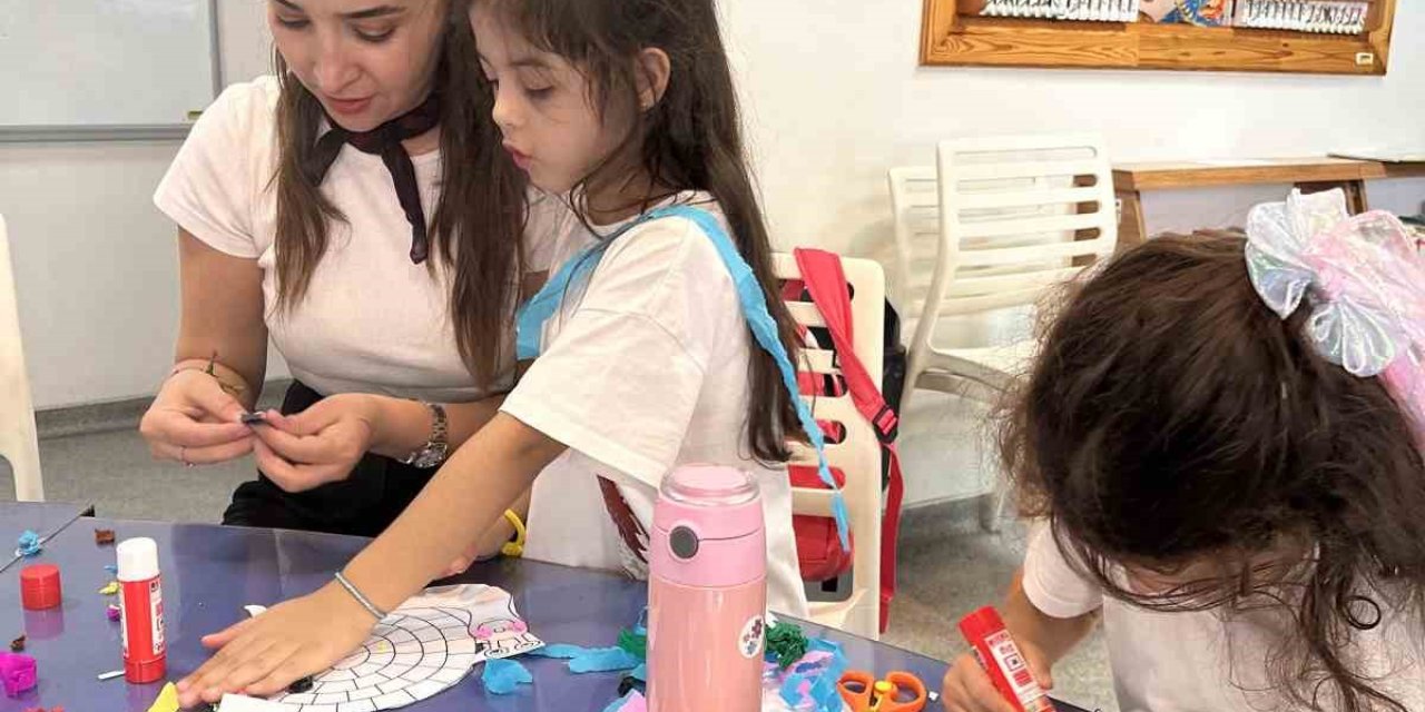 Aydın’da çocuklar kitapla hayal etti, elleriyle tasarladı