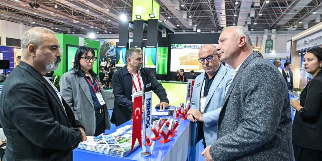 LOGISTECH’te Zengezur Koridoru ve Alsancak Limanı’nın geleceği konuşuldu