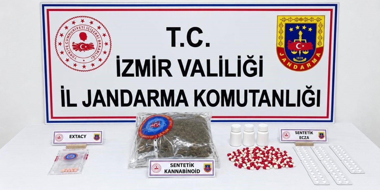 İzmir’de jandarmadan uyuşturucu ve kaçak sigara operasyonu: 2 tutuklama