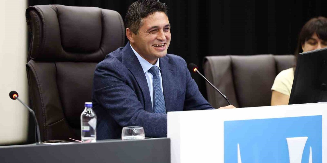 Başkan Serkan Acar: "Ben şehrimi seviyorum. Cemil başkan’a başarılar diliyorum"