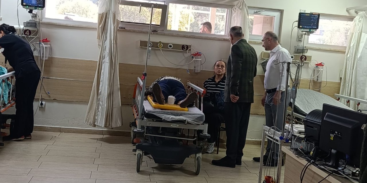 Manisa Valisi Özkan kazada yaralananları ziyaret etti