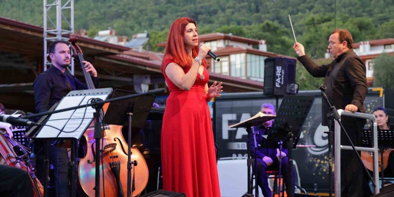 Akyaka’da Halet Çambel ve Nail Çakırhan anıldı
