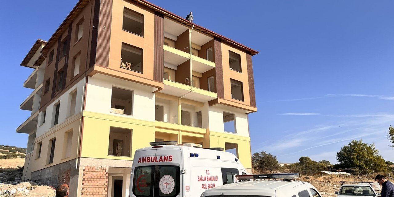 İntihar girişiminde bulunan vatandaşı ekipler ikna etti