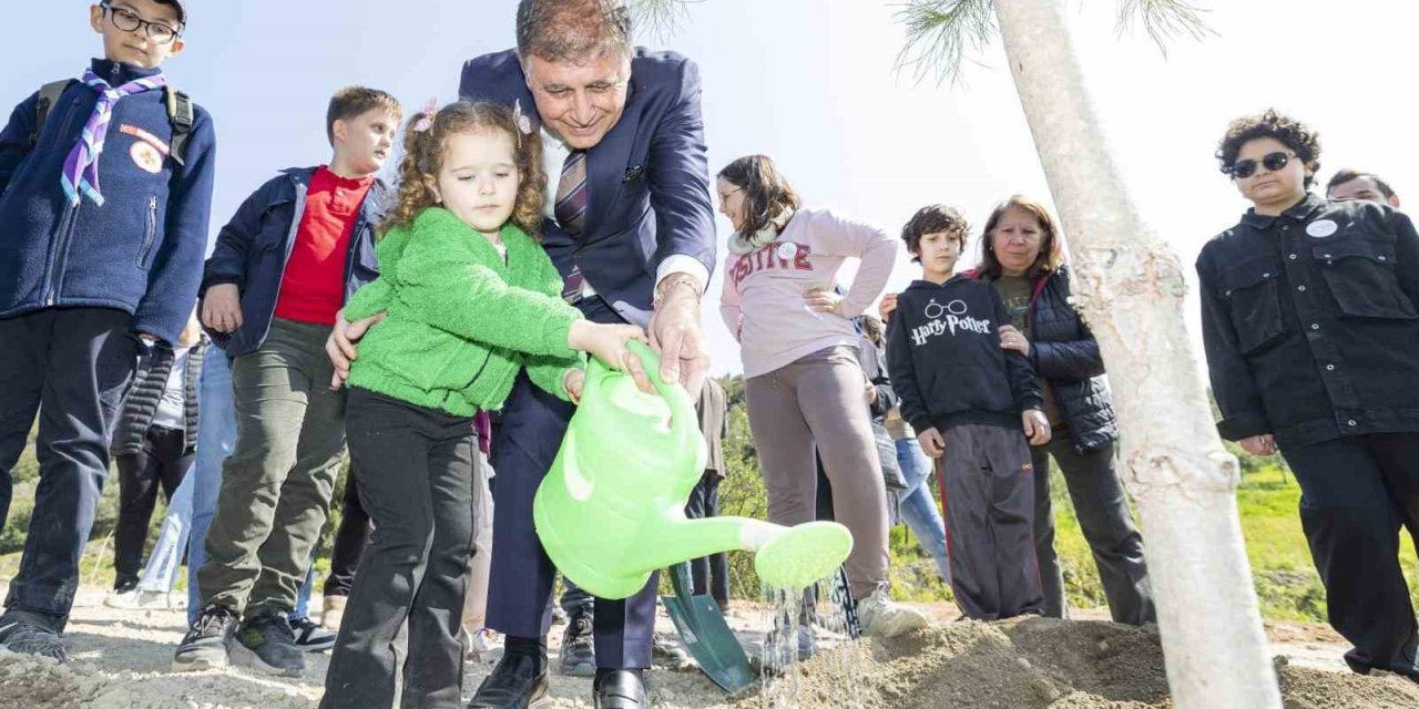 İzmir’de hafriyat toprağına doğa dostu yönetim