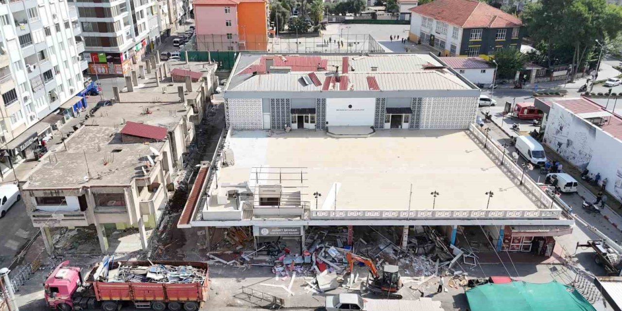 Nazilli’de yıkım öncesi pazar ve trafik düzenlemesi