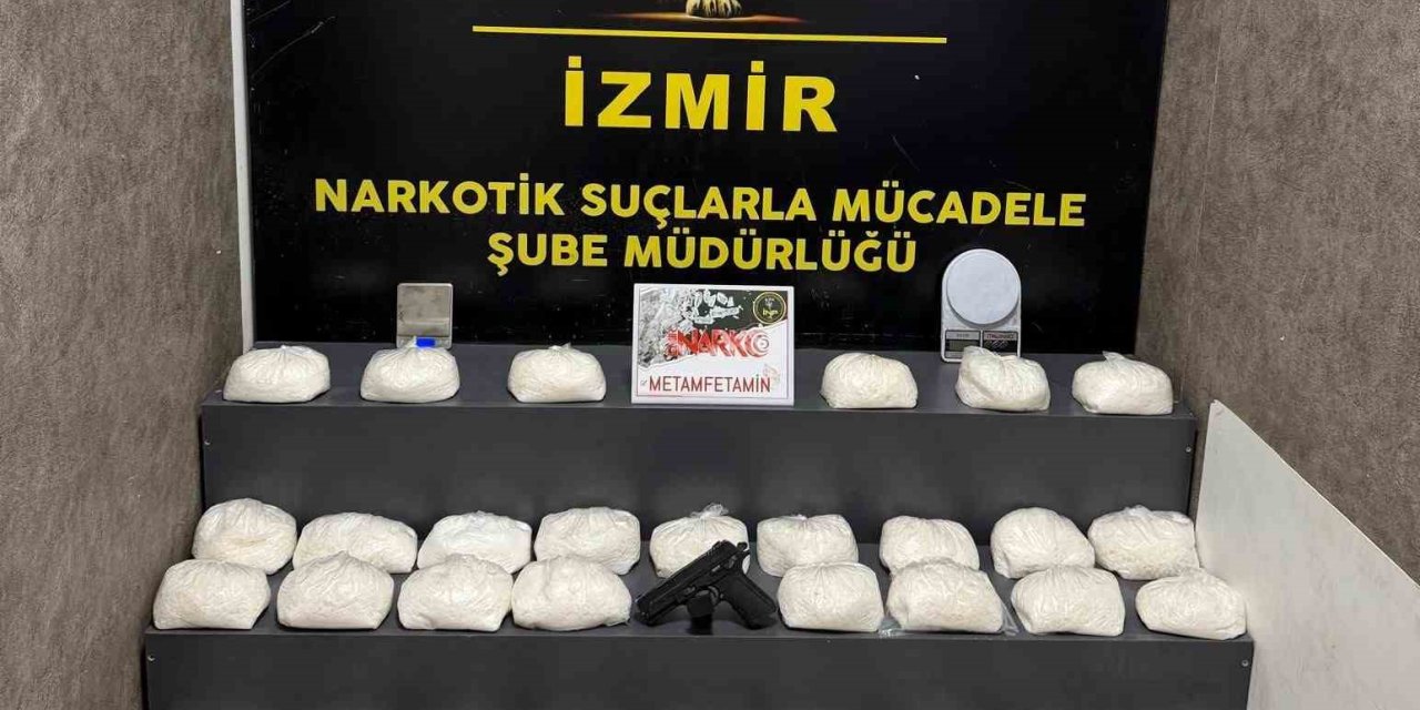 İzmir’de 32 kilo metamfetamin maddesi ele geçirildi