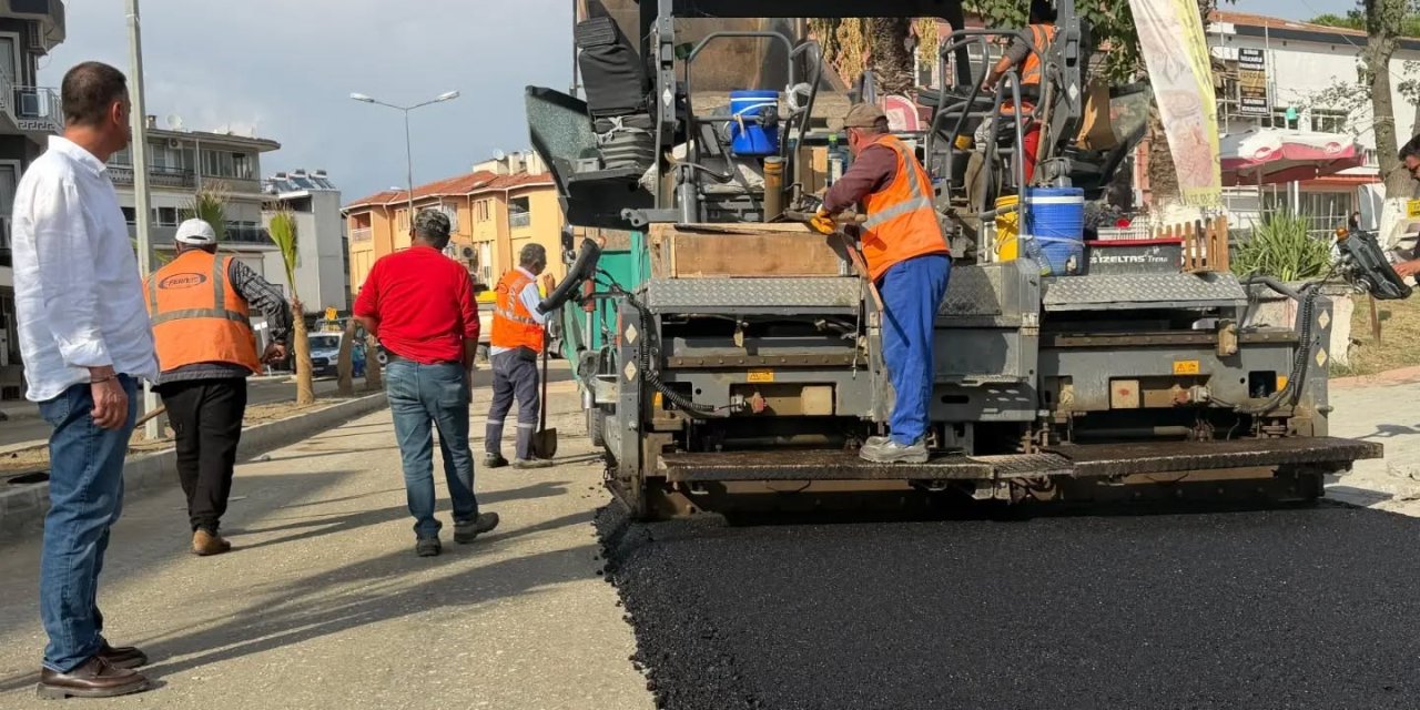 Yenipazar’da Büyük Menderes Caddesi’ne sıcak asfalt serimi başladı