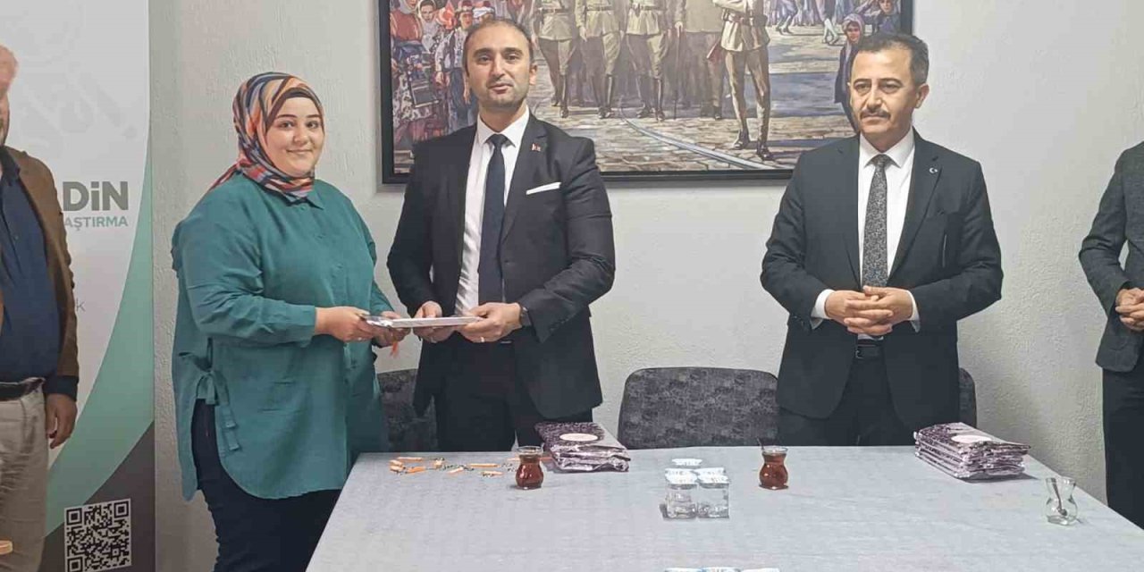Bolvadin’de ‘Rehber Öğretmenler Günü’ programı