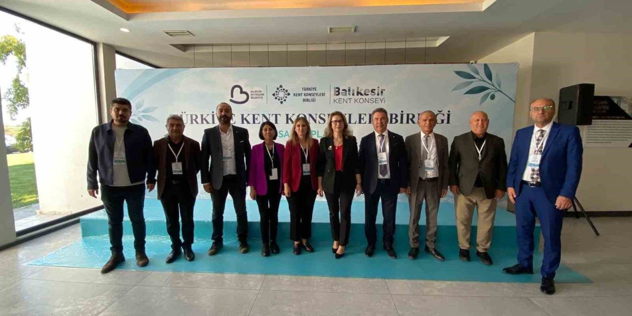 Manisa’daki kent konseylerinden Balıkesir’deki ulusal buluşmaya güçlü katılım