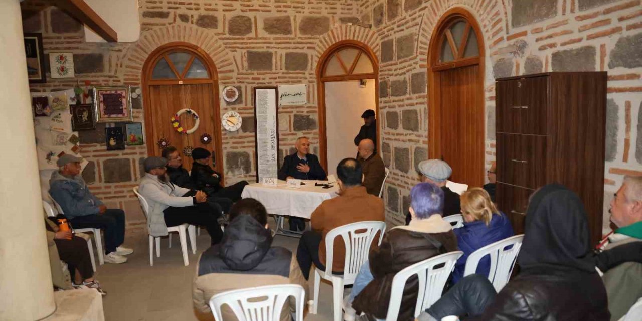 Şiir Evi’nde Manisa’nın geçmişine nostaljik yolculuk