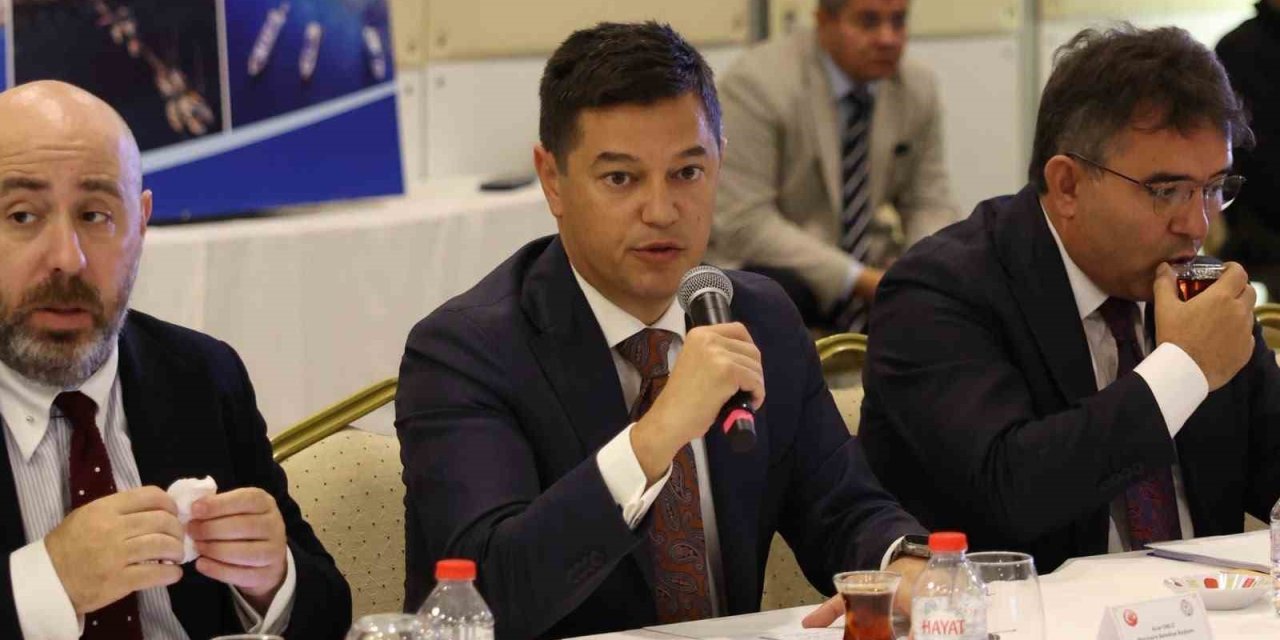 Başkan Ünlü: "2027 sezonuna dört mevsim Marmaris hedefiyle hazırlanıyoruz"