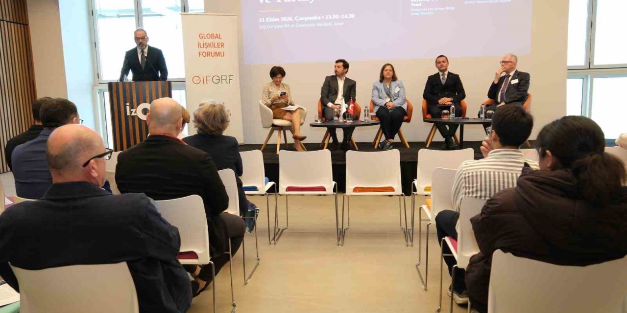 Dünyadaki ekonomik güvenlik ve Türkiye, İzmir’de GİF-EGİAD panelinde ele alındı